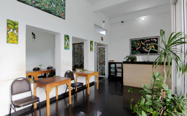 The Nest Hotel