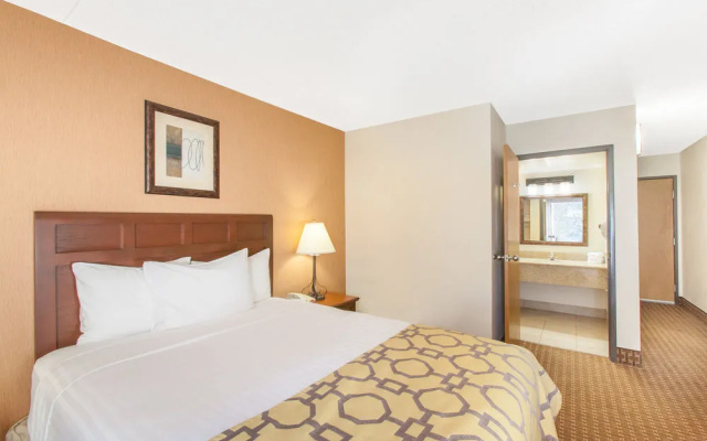 Baymont by Wyndham Branson - On the Strip