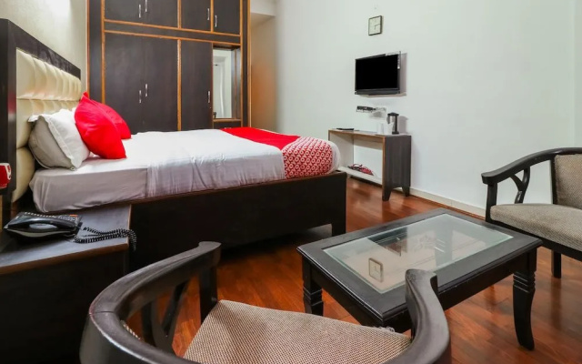 OYO 18465 Hotel Nestway