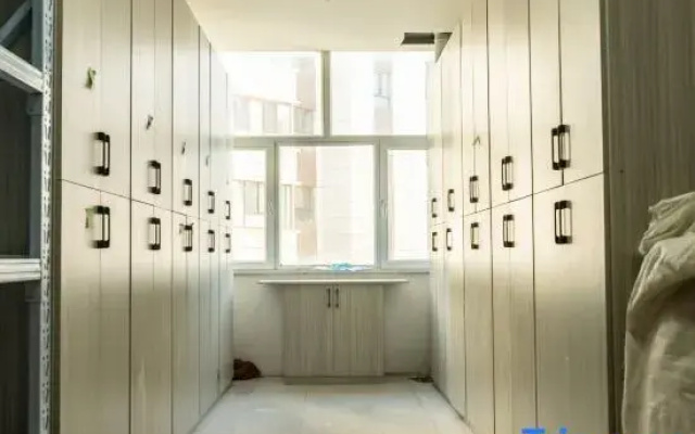 Zhongpu Hotel