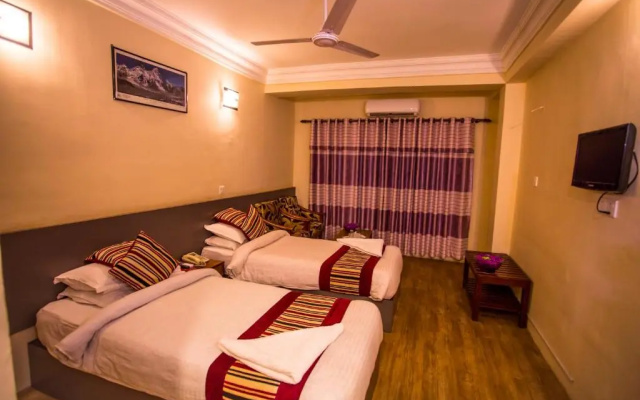 Hotel Crown Plaza