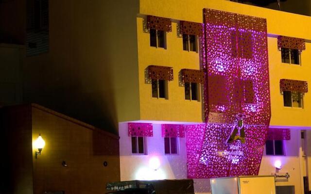 Hotel San Antonio Plaza вид на фасад