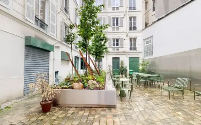 Altido Pleasant 1-bed Flat w Shared Courtyard