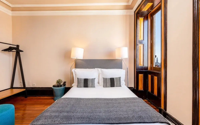 Cozy Studio in Porto With Modern Amenities