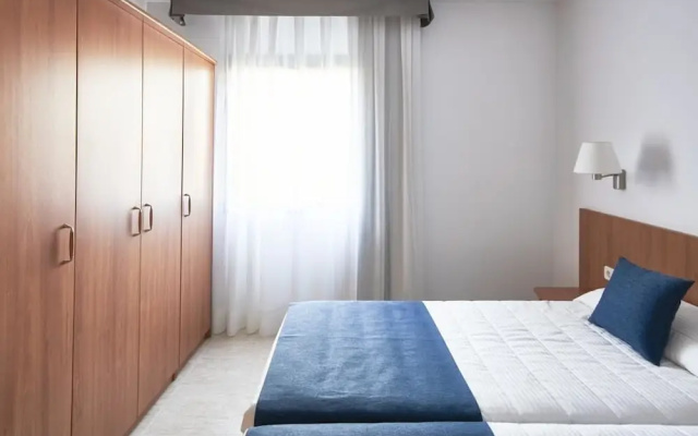 Apartamento climatizado cerca del mar
