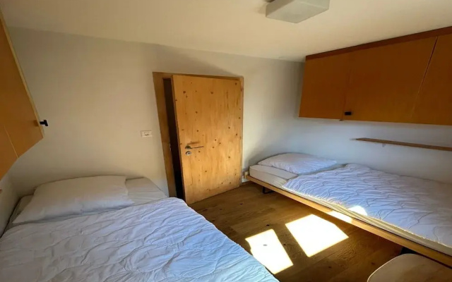 Apartment With Free Shuttle