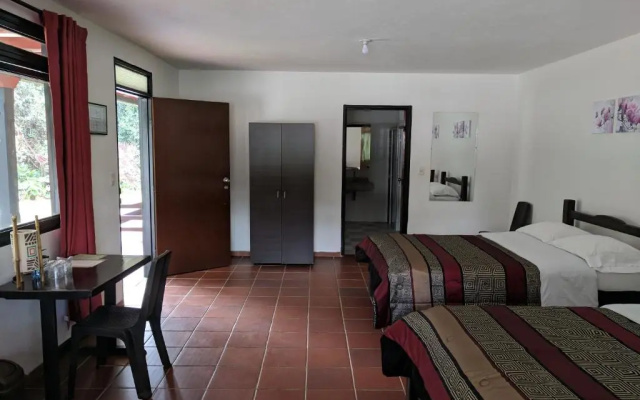 Hotel Huaka - Yo