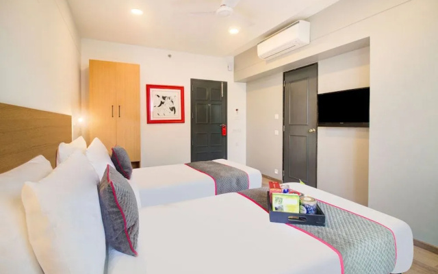OYO Townhouse 177 Balewadi