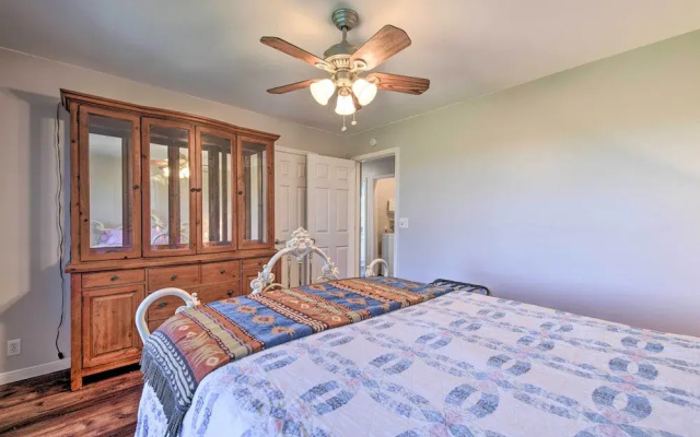 Game Room & Dock: Waterfront Granbury Lake Retreat