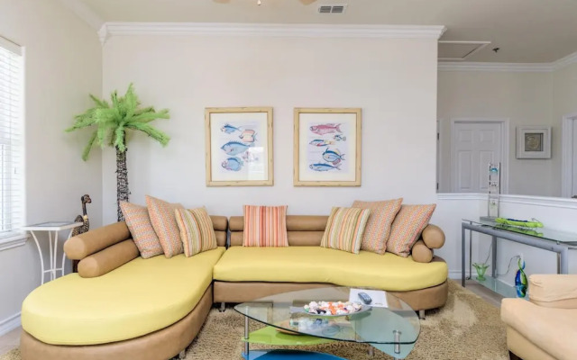 Gardenia Street by Padre Getaways