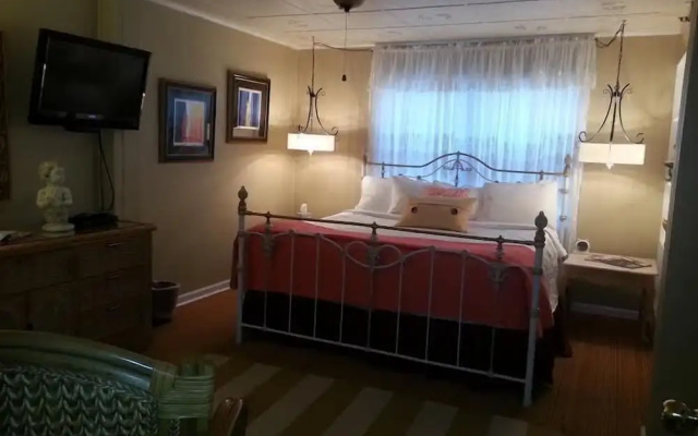 Tybee Island Inn