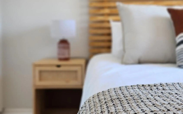 Sunny 2 bedroom apartment in Blouberg Beachfront
