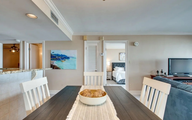 Elite Paradise 2 Bedroom Condo by RedAwning