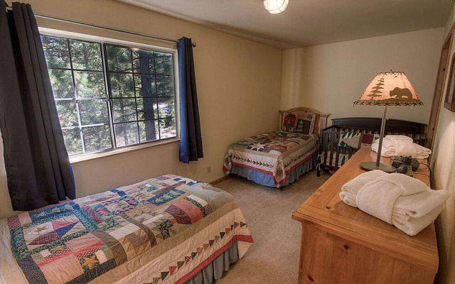 Bear Country by Lake Tahoe Accommodations