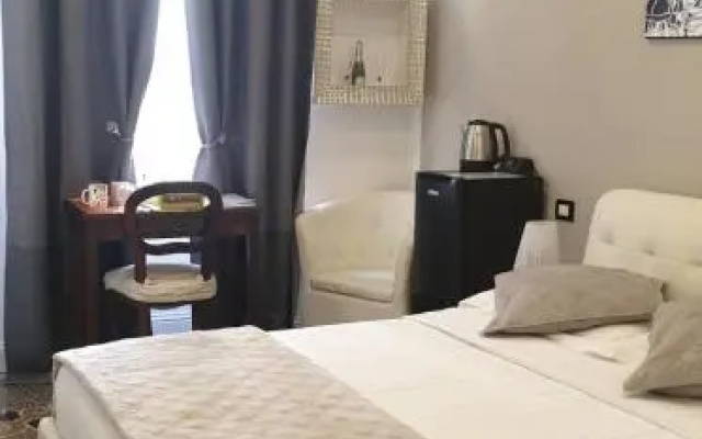 Varazze Suite Sauna E Hammam