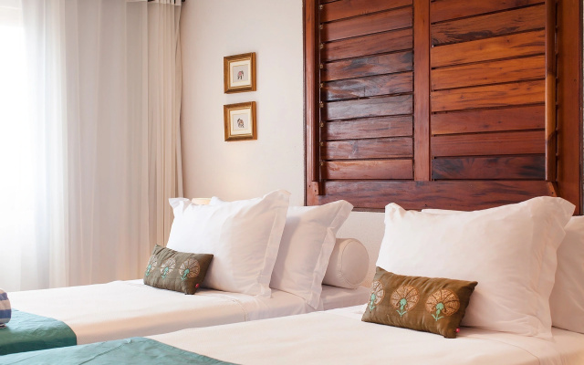 Zorah Beach Hotel