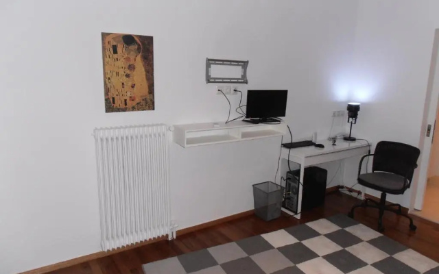 Velvendou 36A Apartment