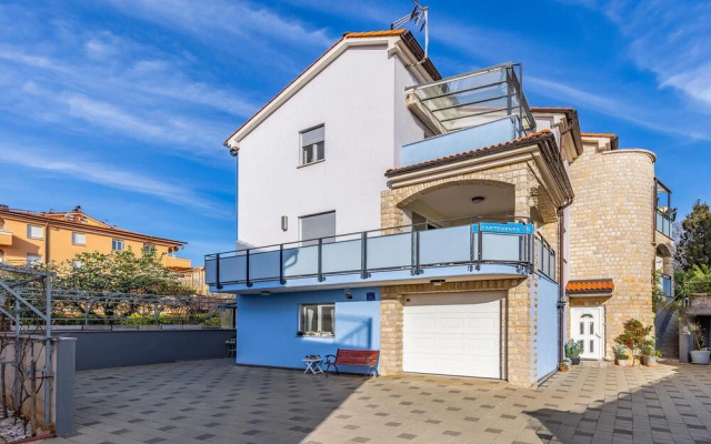 Stunning Apartment in Medulin With Wifi