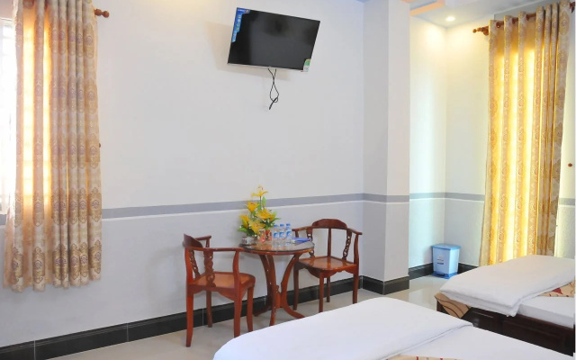 Hong Dao 2 Hotel