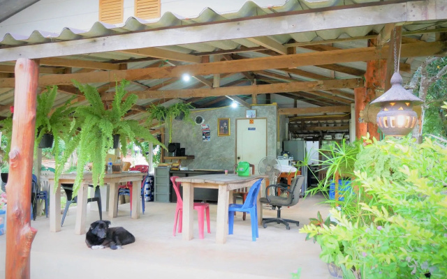 Phuingchan Resort