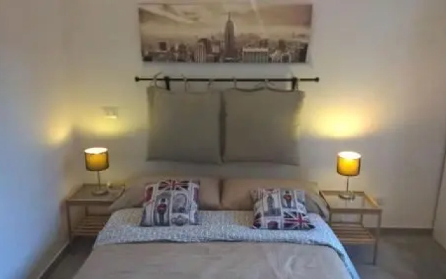 Metropolitan Rooms