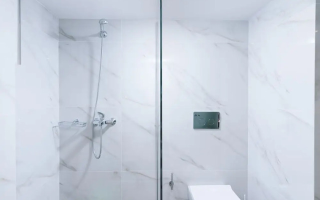 Ermis Luxury Suites & Apartments