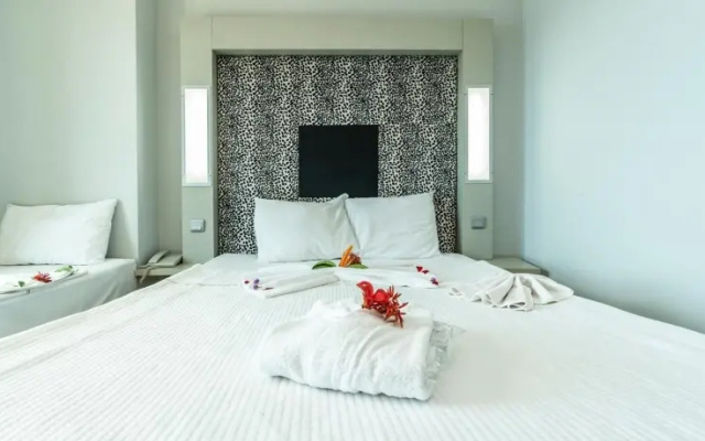 Mar Beach Hotel