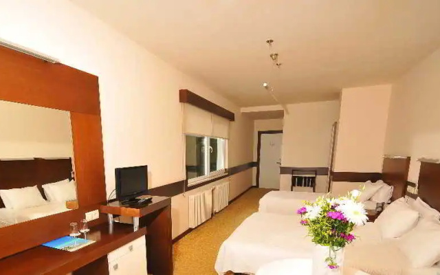 Belde Hotel and Convention Center