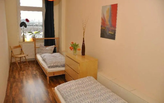 Dresden-Altstadt-Neustadt-3-Raum-Fewo-L11