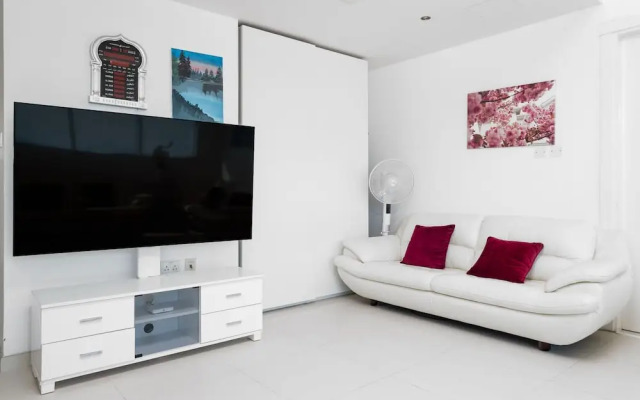 Nasma Holiday Homes - Damac Marina Bay