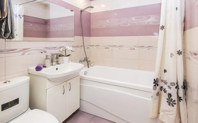 Апартаменты ApartGroup на улице Офицерская 43