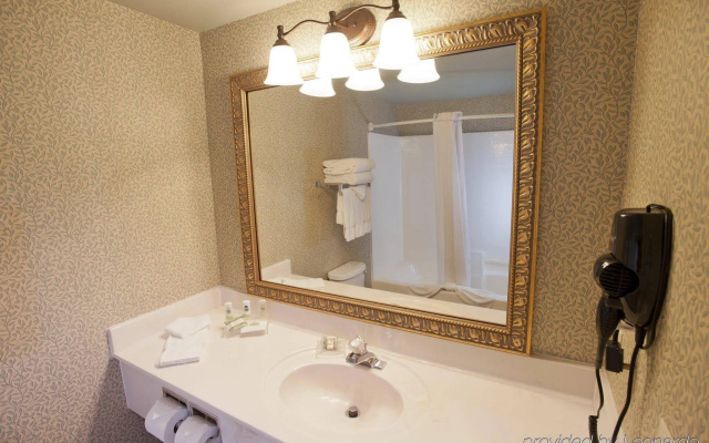 Country Inn & Suites Deer Valley