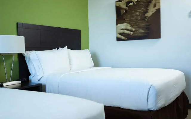 Holiday Inn Express