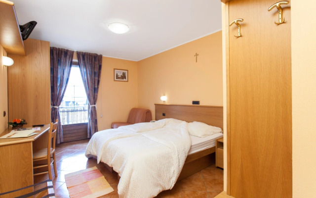 Hotel Lanz