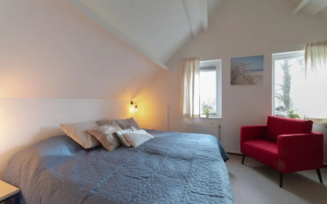 Spacious Holiday Home With Sauna Near Beach