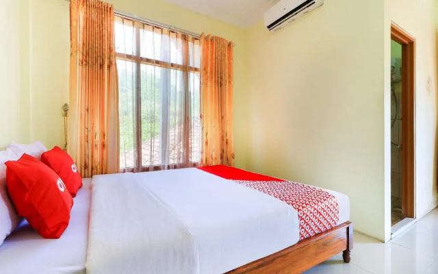 OYO 90034 Hotel Gandung Yunior