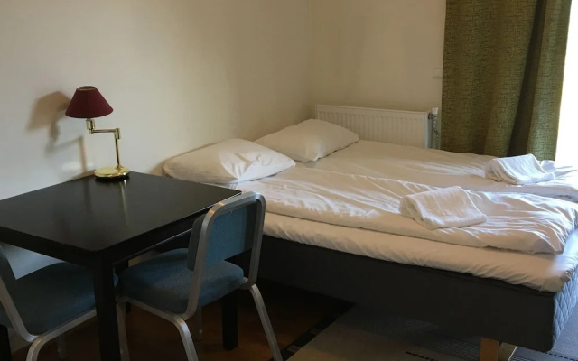 Oppheim Apartments