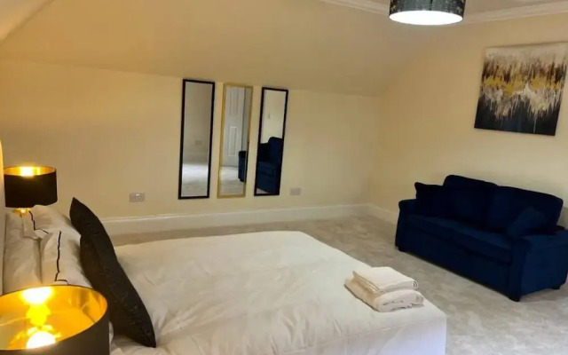 Glasgow Central Paradise - Spacious 3- Bed House
