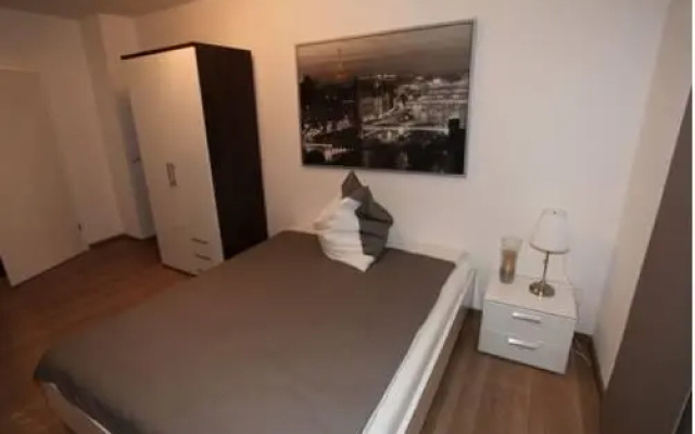 Top City Flat