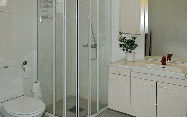 8 Person Holiday Home in Stadlandet