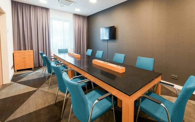 Premier Inn Mannheim City Centre