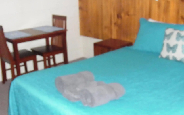 Eden Golf View Motel