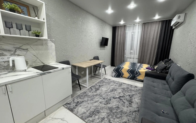 Апартаменты на улице Александра Курынова, 4