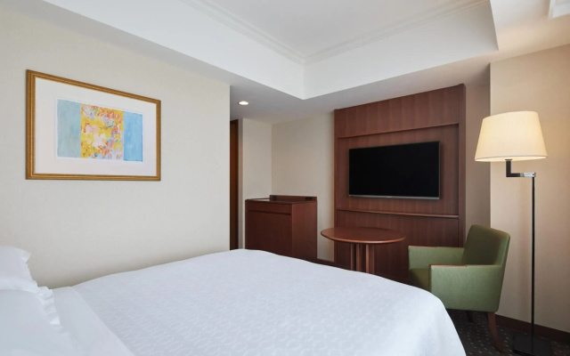 Yokohama Bay Sheraton Hotel & Towers