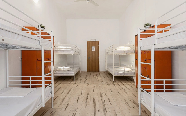 QUO Milano - Hostel