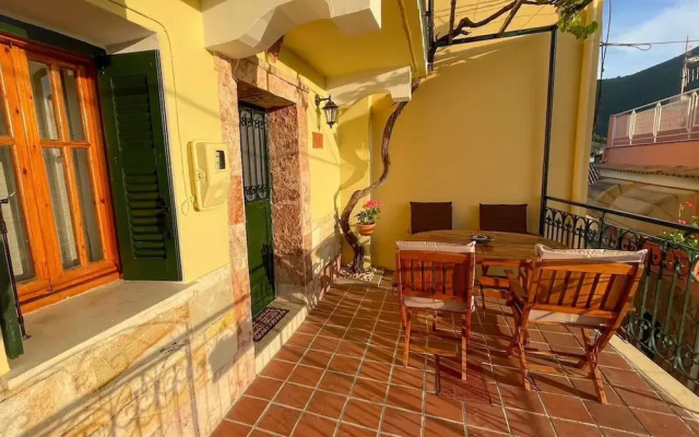 Casa Efterpi-achilleion Village