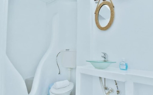 Cozy 2-bedroom House in Tinos