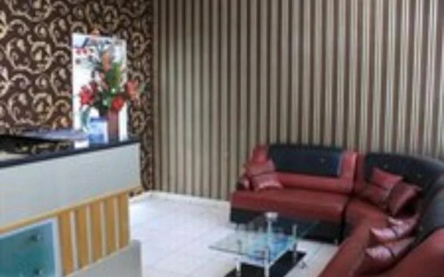 Platinum Hotel