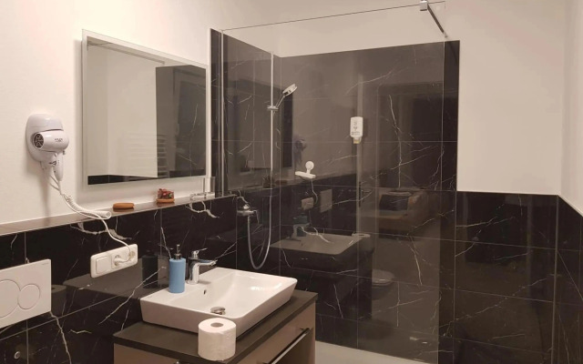 Hotel Emiliana am Bahnhof