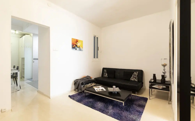 AB Paral·lel Apartments